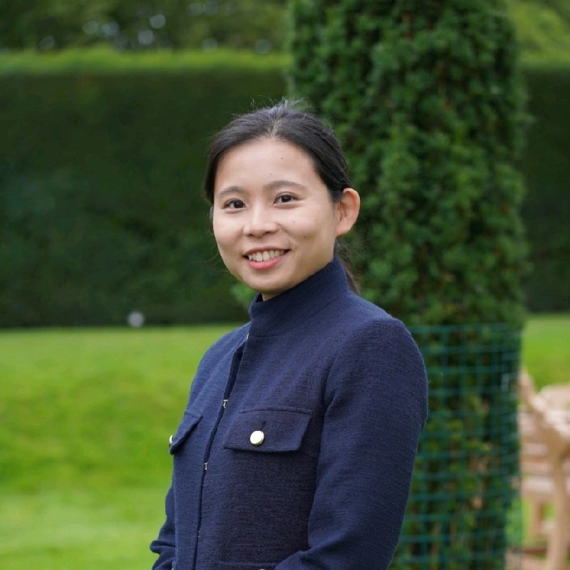 Wendy Au, Principal Attorney
